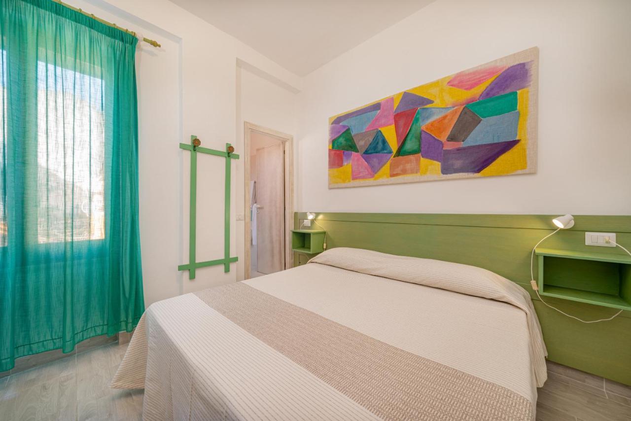 Hotel Marinaro Santa Teresa Gallura Εξωτερικό φωτογραφία