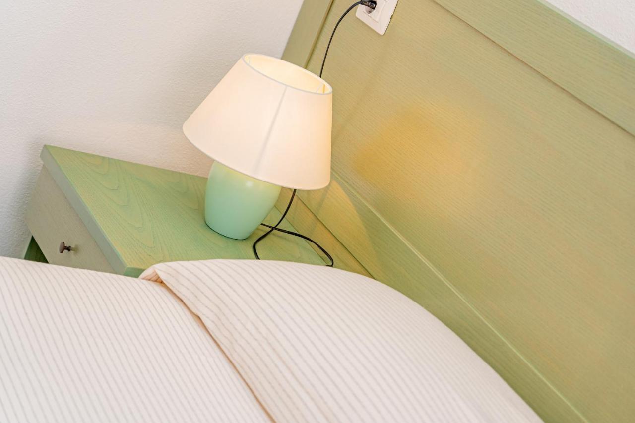 Hotel Marinaro Santa Teresa Gallura Εξωτερικό φωτογραφία