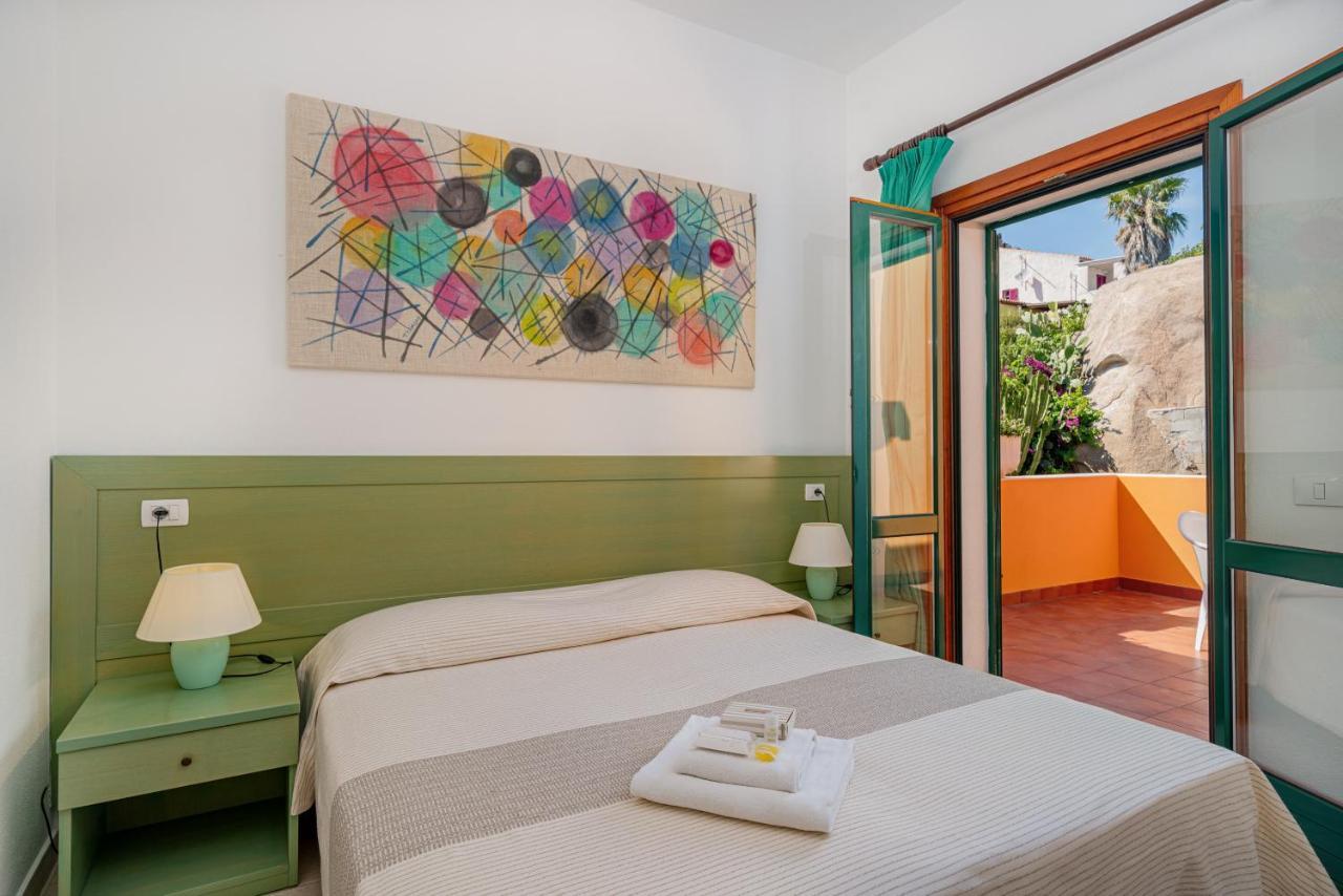 Hotel Marinaro Santa Teresa Gallura Εξωτερικό φωτογραφία